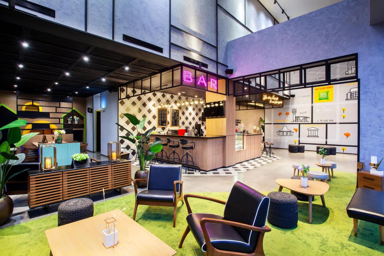Hotel ibis Styles Bekasi Jatibening Exterior foto